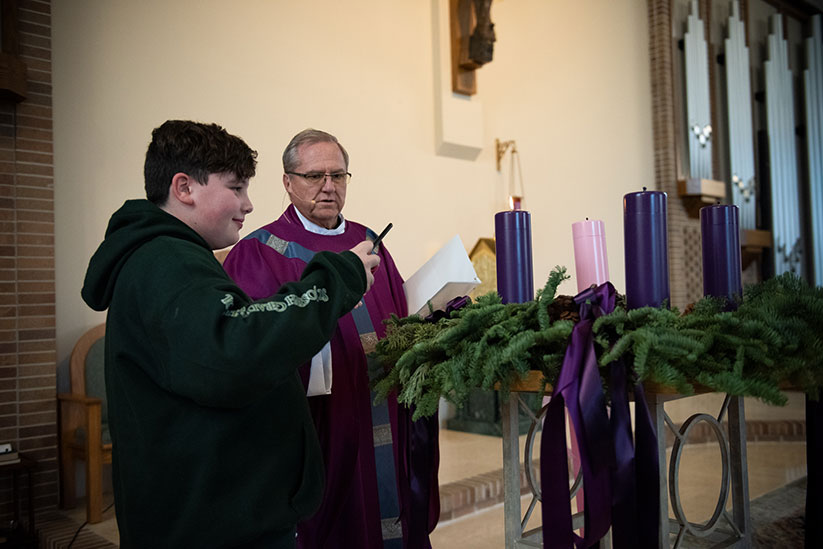 Toms River schools celebrate first week of Advent, pastor’s anniversary in prayer